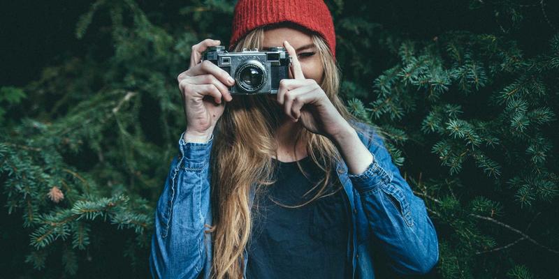 郑州高端酒店行政酒廊全解析：商旅服务的私密办公与社交艺术